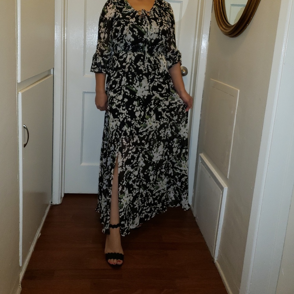 Belle & Sky black and white floral dress.